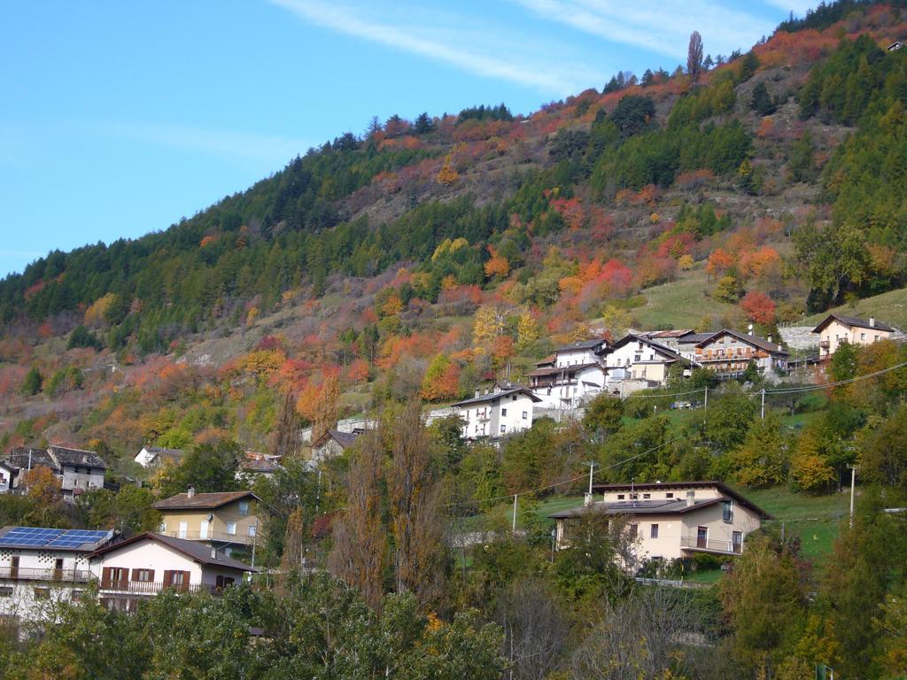 Hotel La Maison Du Bon Megnadzo Doues Esterno foto