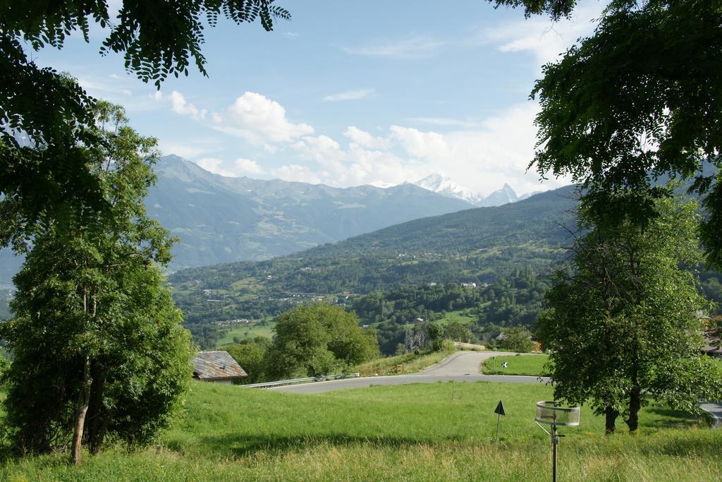 Hotel La Maison Du Bon Megnadzo Doues Esterno foto