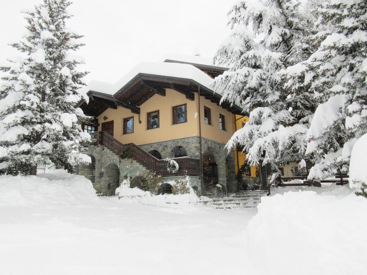 Hotel La Maison Du Bon Megnadzo Doues Esterno foto